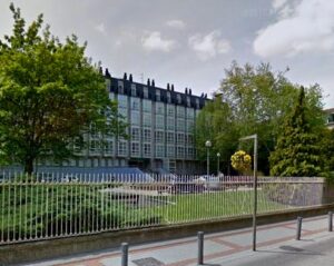 ¿Intentan impulsar el «modelo Ayuso» para las personas mayores en Vitoria-Gasteiz?